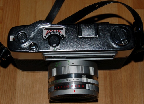 Yashica Minister III from above