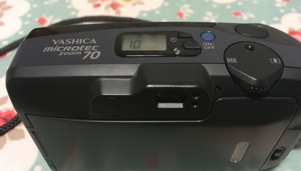 Yashica Microtec Zoom 70 Top and Rear