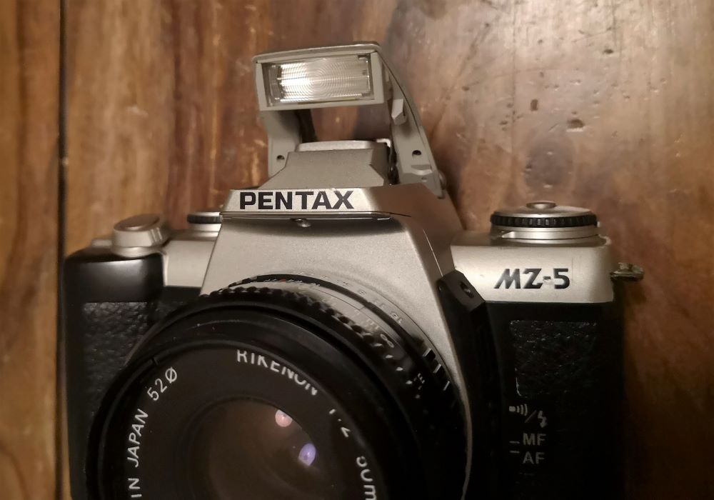 A SLR for 99p ? - Pentax MZ-5/ZX-5 Technical Review - Canny Cameras