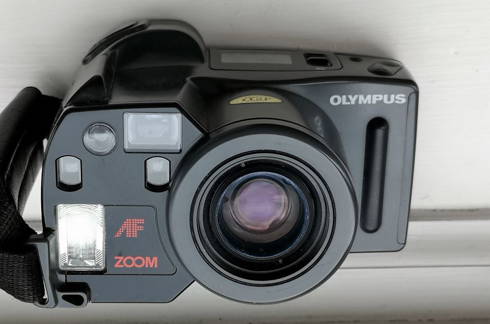 最安値】 OLYMPUS 300 IZM - フィルムカメラ - oyostate.gov.ng