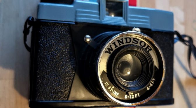 Windsor (Diana Clone) Camera