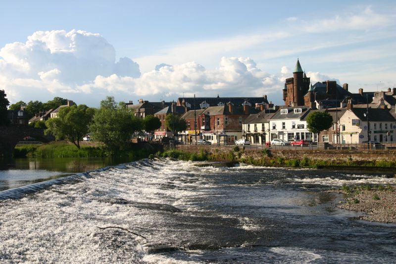 River Nith Dumfries. June 2020. Canon EOS 300D with 40mm  focal length  @100 ISO 