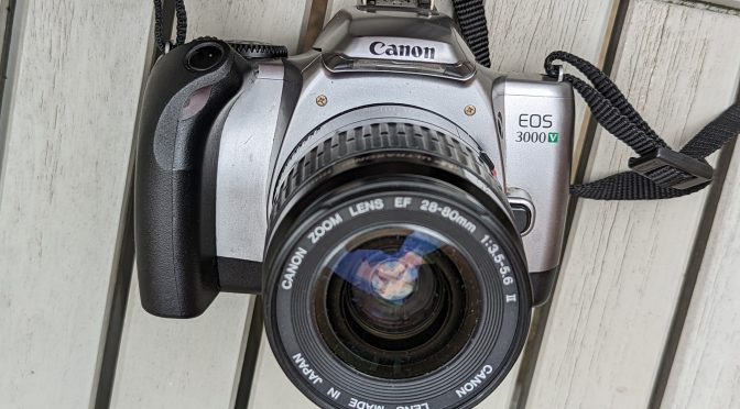 Battle in the last Budget Saloon: Canon EOS 3000V/ Rebel K2 Review