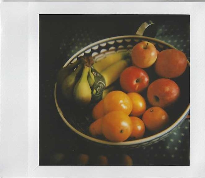 Still life on Instax SQ with Nons SL660. 2022