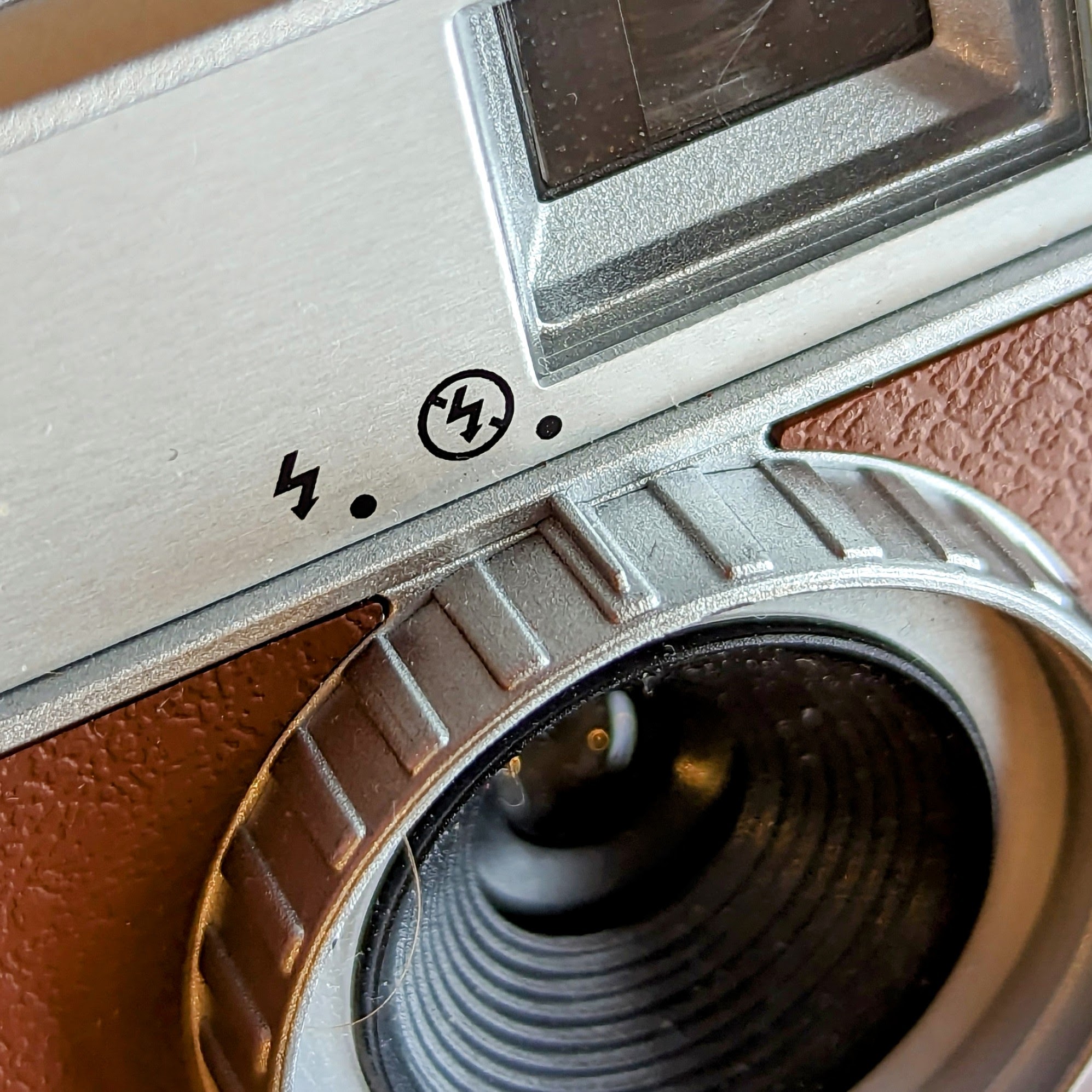 Close up of the lens switch on the Ektar H35